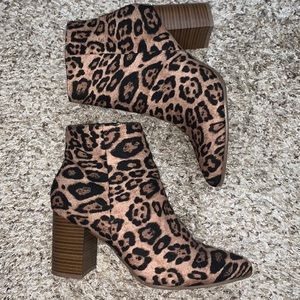 Women’s Fashion boots